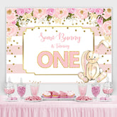 Toile de fond 1er anniversaire floral et lapin rose pour fille